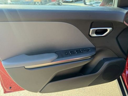 New 2025 Kia K4 LXS image 14