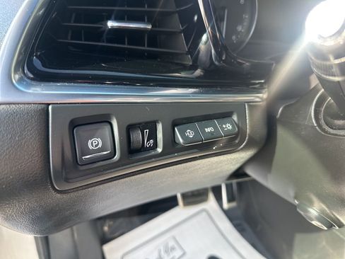 Used 2020 Cadillac XT6 Sport image 13