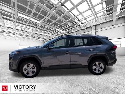 Used 2025 Toyota RAV4 XLE FWD image 7