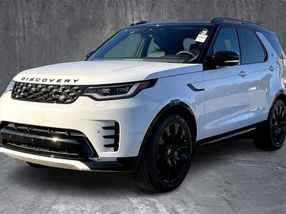 New 2026 Land Rover Discovery Dynamic SE
