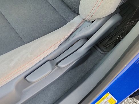 Used 2019 Chevrolet Bolt LT image 16