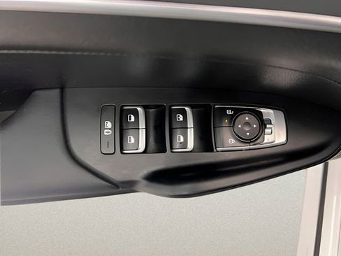 Used 2025 Kia K5 LXS FWD image 14
