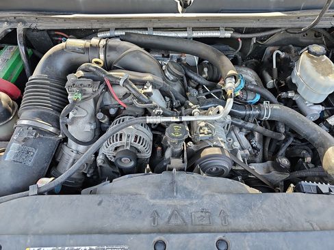 Used 2009 Chevrolet Silverado 3500 LTZ w/ LTZ Plus Package AWD/4WD image 29