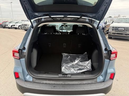 New 2026 Ford Escape Active w/ Cold Weather Package FWD image 36