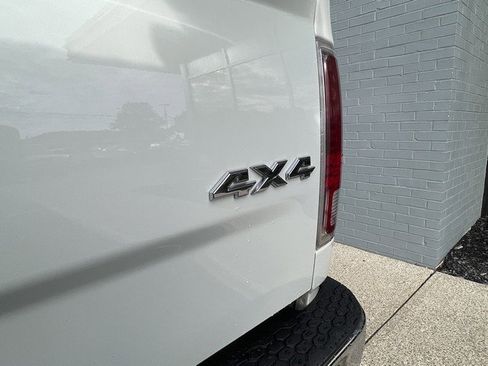 Used 2017 RAM 2500 Laramie image 9