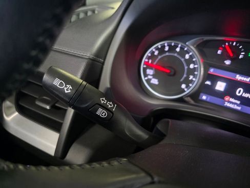 Used 2022 GMC Terrain SLT w/ Infotainment Package II image 31