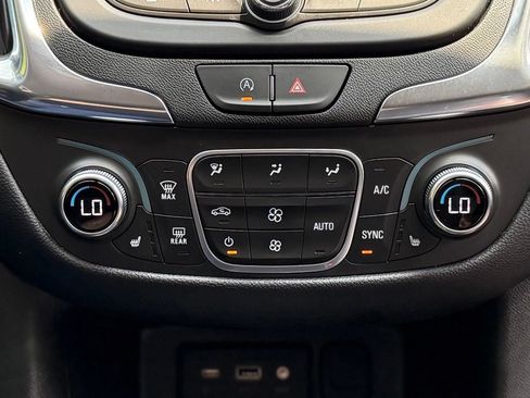 Used 2023 Chevrolet Equinox LT AWD/4WD image 13
