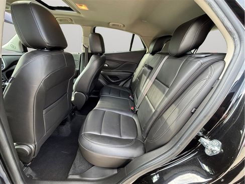 Used 2018 Buick Encore Premium image 39