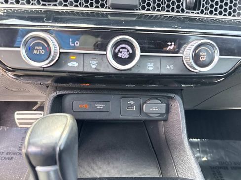 Used 2022 Honda Civic Sport image 29