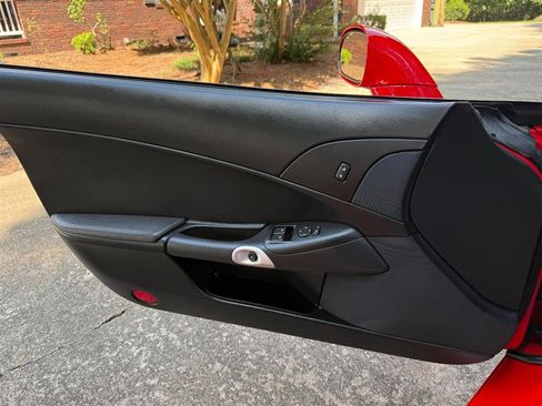Used 2013 Chevrolet Corvette Grand Sport RWD image 47