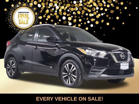 Used 2020 Nissan Kicks SV image 4