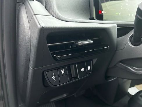 New 2025 Kia EV6 Light image 12