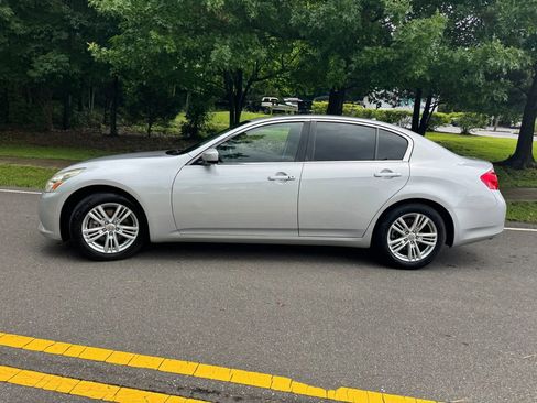 Used 2012 INFINITI G25 Journey image 11