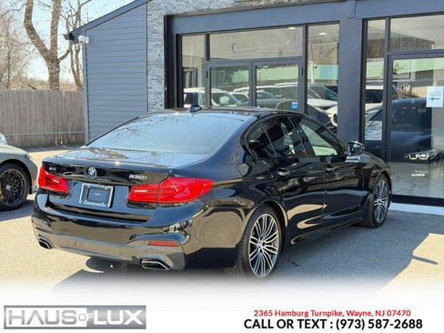 Used 2018 BMW 530i xDrive w/ M Sport Package image 21