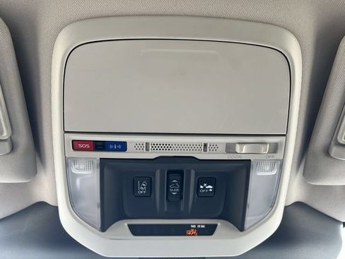 Certified 2023 Subaru Forester Touring AWD/4WD image 33