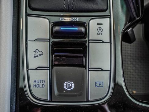 Certified 2025 Hyundai Tucson SEL FWD image 23