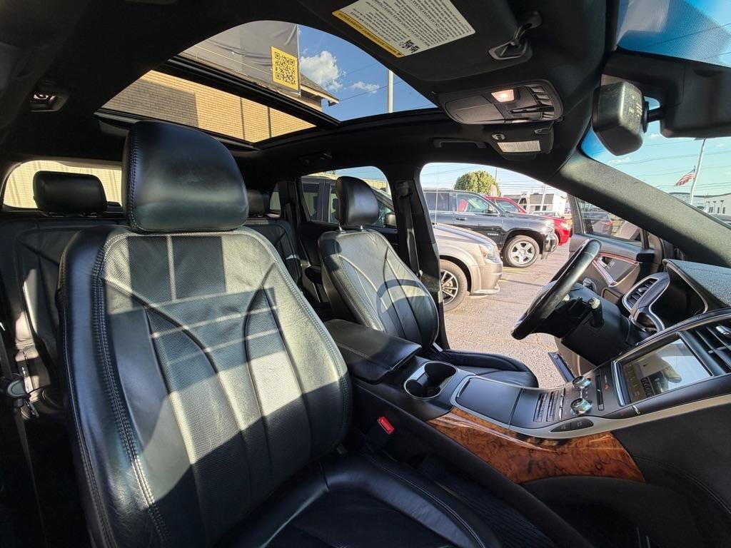 Used 2017 Lincoln MKX Reserve w/ Lincoln MKX Climate Package FWD image 28