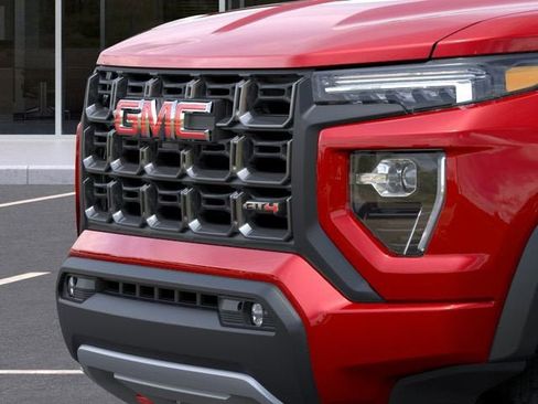 New 2026 GMC Canyon AT4 AWD/4WD image 13