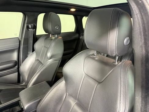 Used 2018 Land Rover Range Rover Evoque SE Premium AWD/4WD image 17