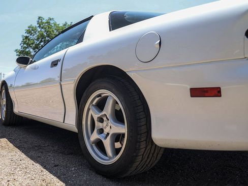 Used 1996 Chevrolet Camaro Z28 RWD image 47
