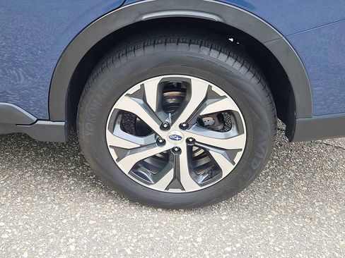 Used 2022 Subaru Outback Limited AWD/4WD image 3