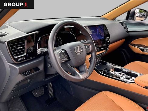 Used 2025 Lexus NX 250 FWD w/ Accessory Package (2T) image 15