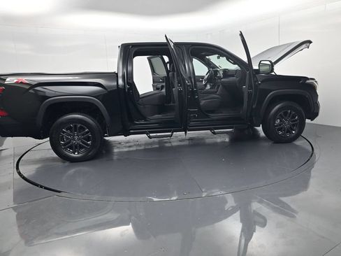 Used 2025 Toyota Tundra SR5 w/ SR5 Convenience Package AWD/4WD image 58