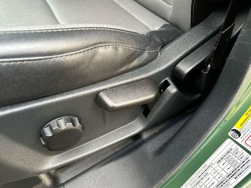 Used 2022 Ford Bronco Everglades image 18