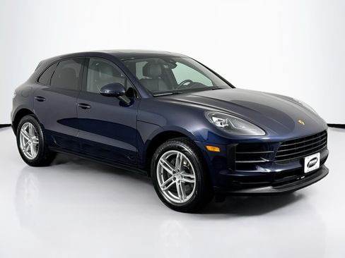 Used 2020 Porsche Macan AWD/4WD image 2