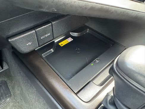 Used 2024 Toyota Camry XSE FWD image 15