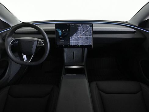 Used 2024 Tesla Model 3 image 9