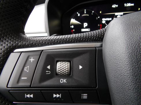 New 2026 Mitsubishi Outlander SEL image 34