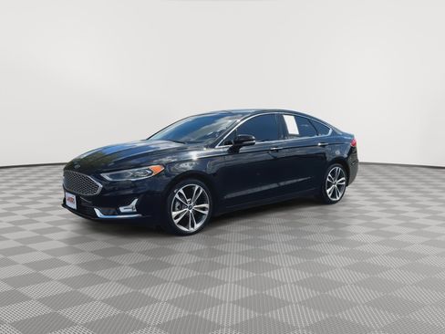 Used 2020 Ford Fusion Titanium AWD/4WD image 4