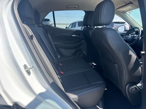 Used 2024 Buick Encore GX Sport Touring image 13