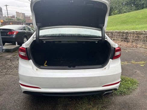 Used 2017 Hyundai Sonata SE FWD image 8