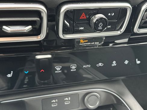 New 2026 Nissan Sentra SV image 19