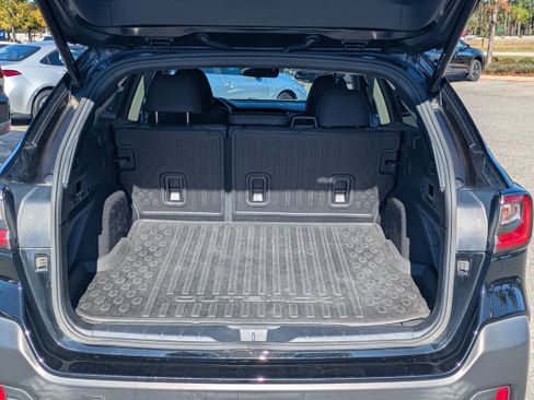 Used 2021 Subaru Outback Onyx Edition XT image 13