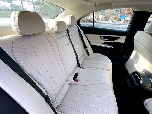 Certified 2025 Mercedes-Benz E 350 Sedan w/ Winter Package image 19