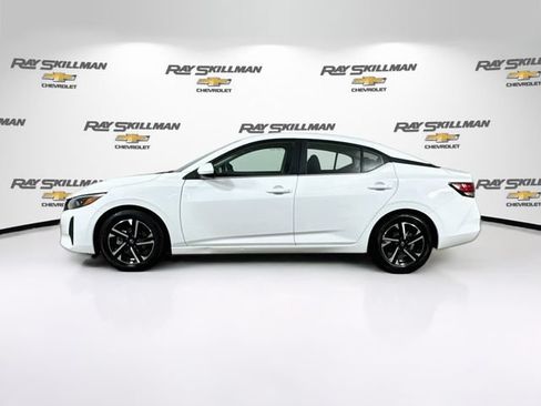 Used 2024 Nissan Sentra SV FWD image 4