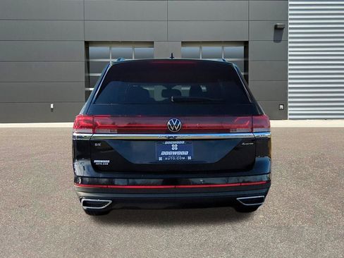 New 2026 Volkswagen Atlas SE image 6