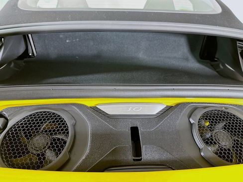 Used 2022 Porsche 911 Carrera image 27