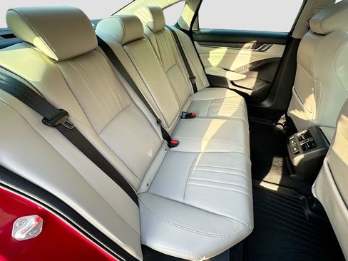Used 2022 Honda Accord Touring image 24