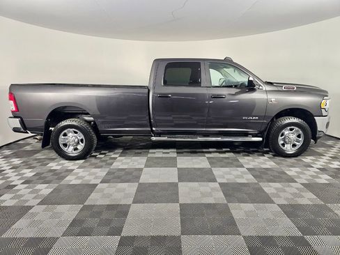 Used 2019 RAM 2500 Tradesman image 9