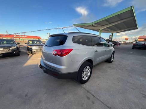 Used 2012 Chevrolet Traverse LT AWD/4WD image 6
