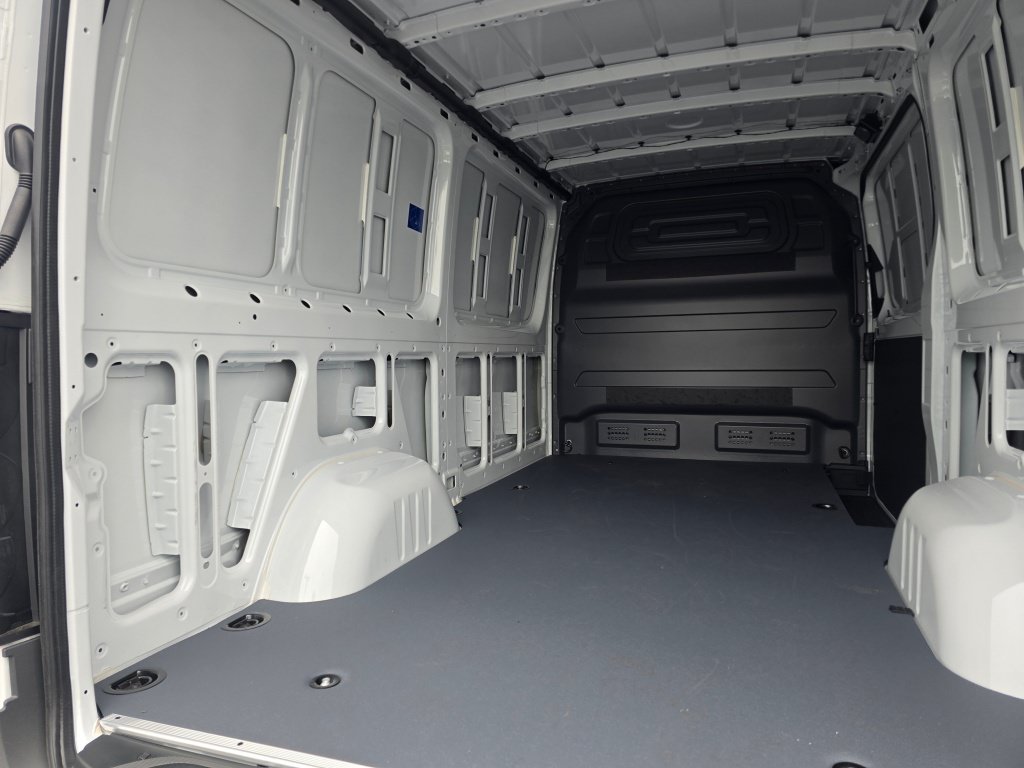 New 2026 Mercedes-Benz Sprinter 2500 image 16