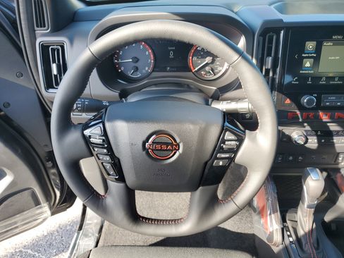 New 2026 Nissan Frontier Pro-X w/ Pro-X Convenience Package image 11