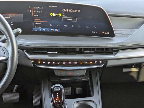 Used 2024 Cadillac XT4 Premium Luxury FWD image 19