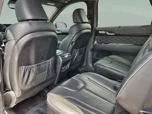 Used 2022 Hyundai Palisade Calligraphy w/ Cargo Package FWD image 17