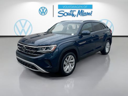 Used 2021 Volkswagen Atlas Cross Sport SE FWD image 3