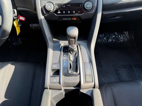 Used 2019 Honda Civic Sport image 15